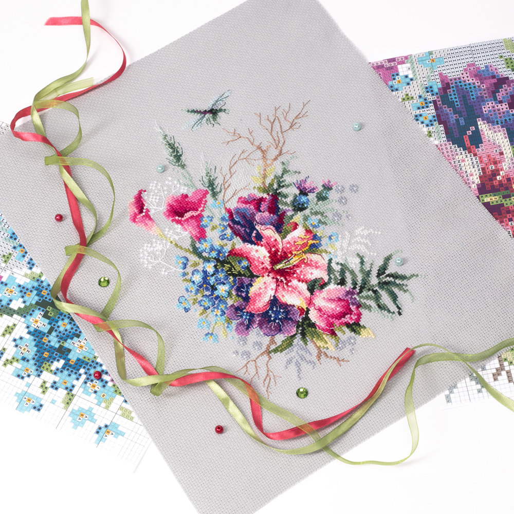 MAGIC NEEDLE 210-301"Poppy and Cotton"