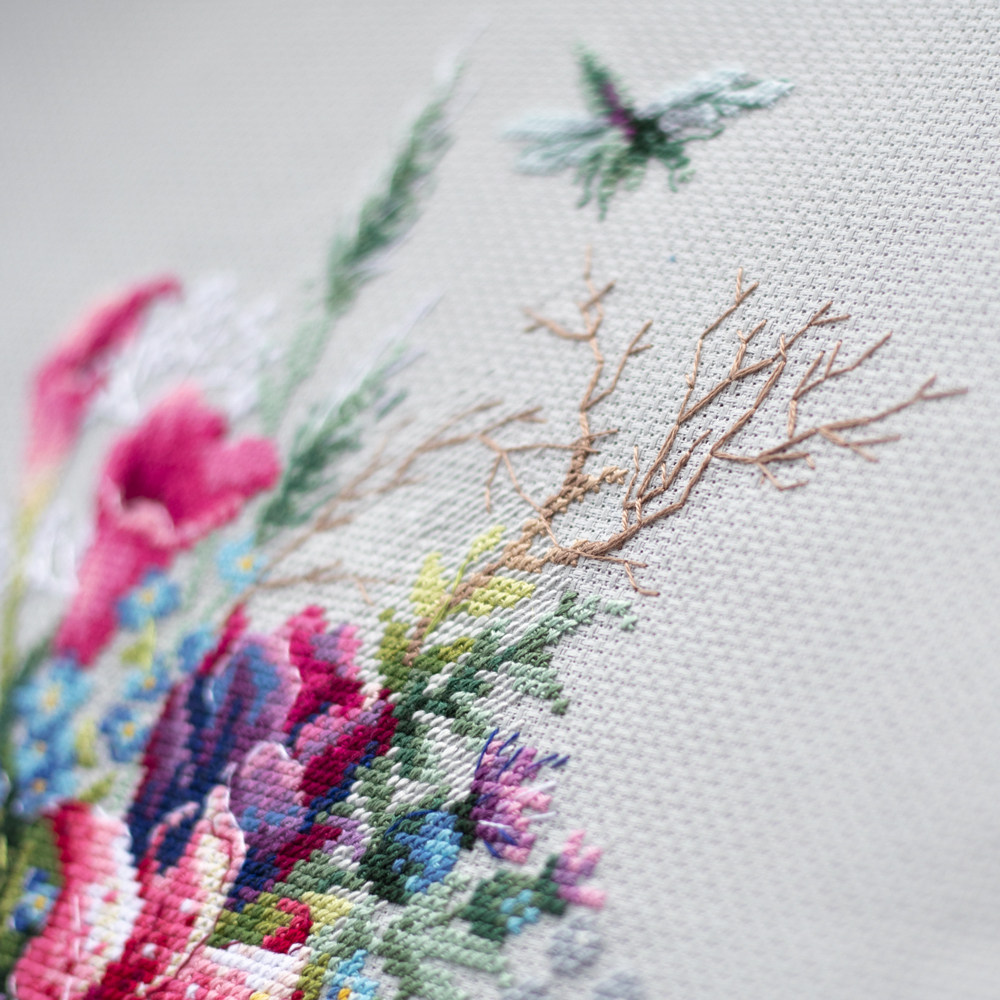 MAGIC NEEDLE 210-301"Poppy and Cotton"