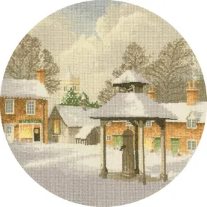 HERITAGE CRAFTS WINTER VILLAGE