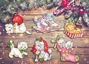 LETISTITCH Cross stitch chart Christmas Kitties 6 pcs.Ornaments