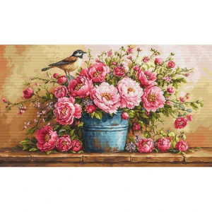 LUCA-S Lush Bouquet of Flowers B7055