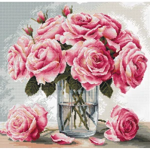 AVA STITCH Vase of Roses P090