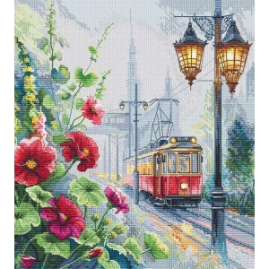 ANDRIANA Morning tram M-11