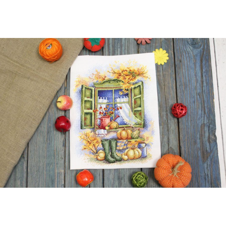 M.P.STUDIA AUTUMN IS ON THE DOORSTEP