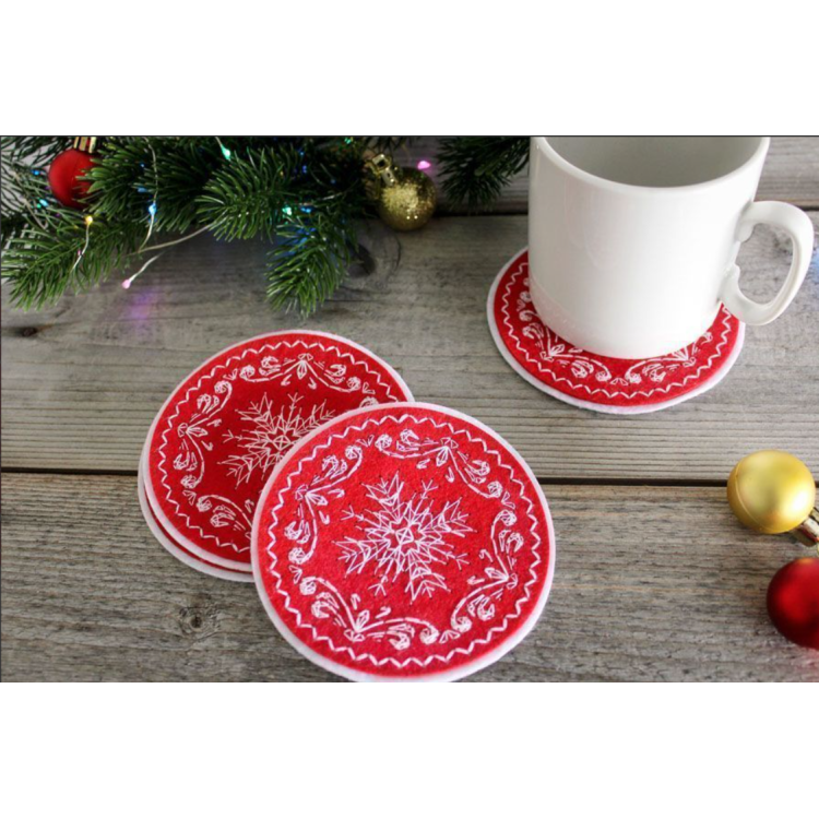 M.P.STUDIA WINTER PATTERNS. SET FOR SERVING GLASSES. 4 PIECES