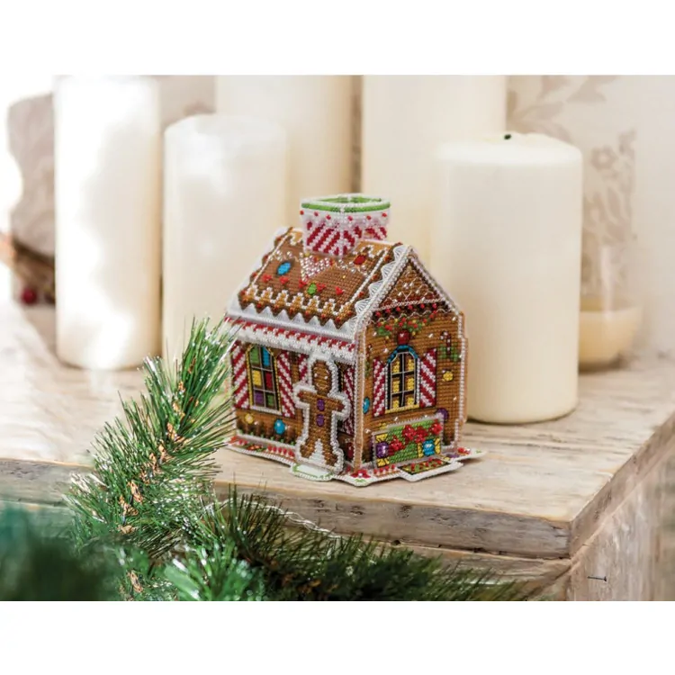 PANNA GINGERBREAD HOUSE