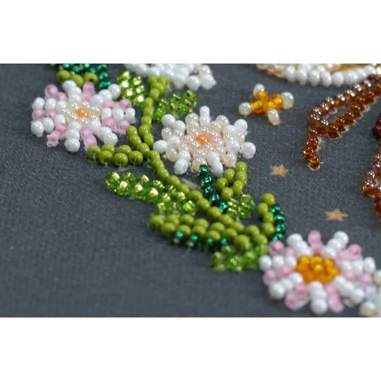 ABRIS ART BEAD EMBROIDERY KIT HONEY DREAM (DECO SCENES)
