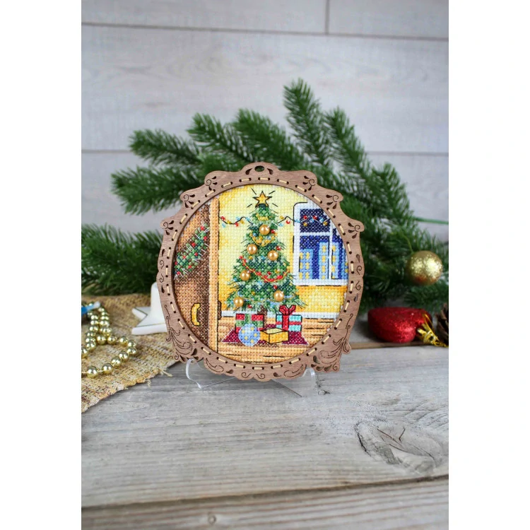 M.P.STUDIA Miniature. Holiday-with wooden base 