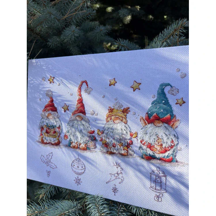 ANDRIANA Christmas gnomes  C-55