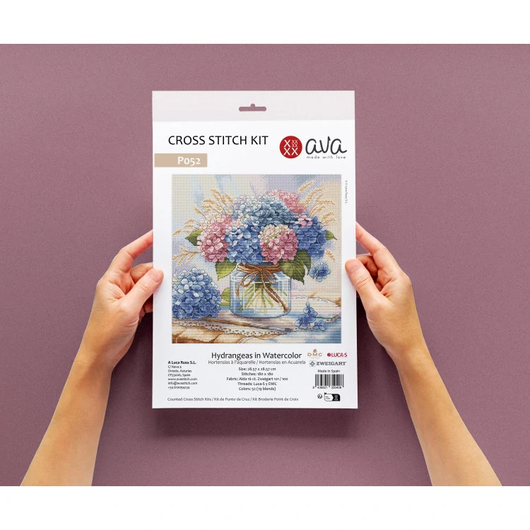 AVA STITCH Hydrangeas in Watercolor P052