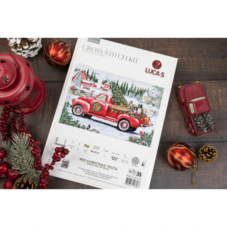 LUCA-S Red Christmas Truck BU5101