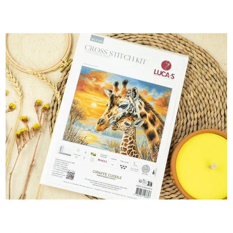 LUCA-S Giraffe Cuddle BU5109