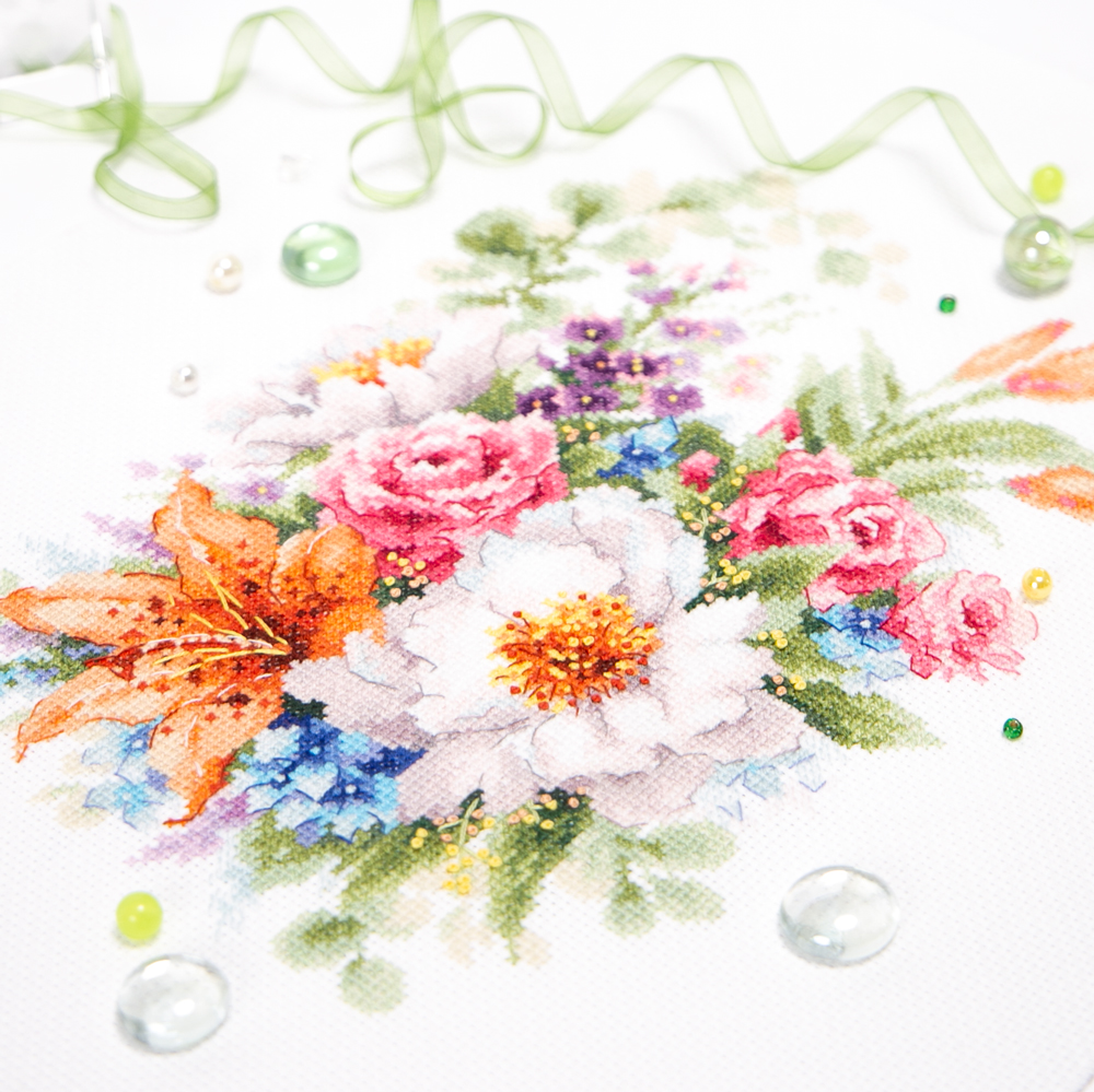 MAGIC NEEDLE 210-313"Gentle Flowers"