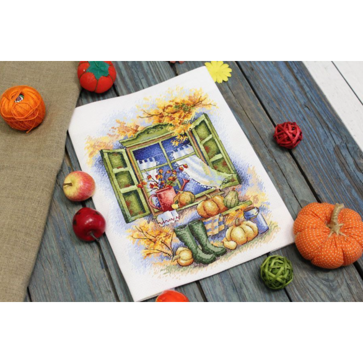 M.P.STUDIA AUTUMN IS ON THE DOORSTEP