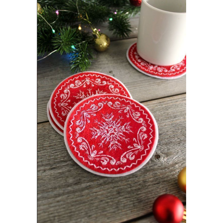 M.P.STUDIA WINTER PATTERNS. SET FOR SERVING GLASSES. 4 PIECES