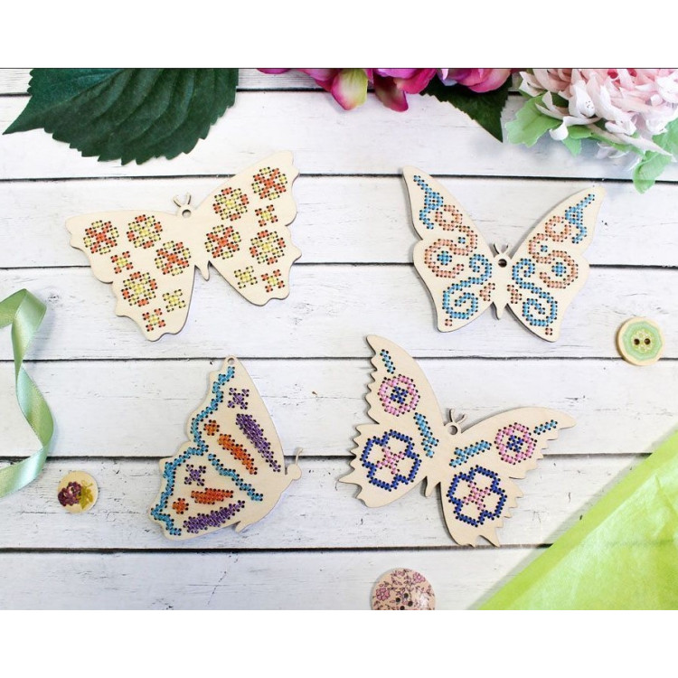 M.P.STUDIA EMBROIDERY BLANKS BUTTERFLIES