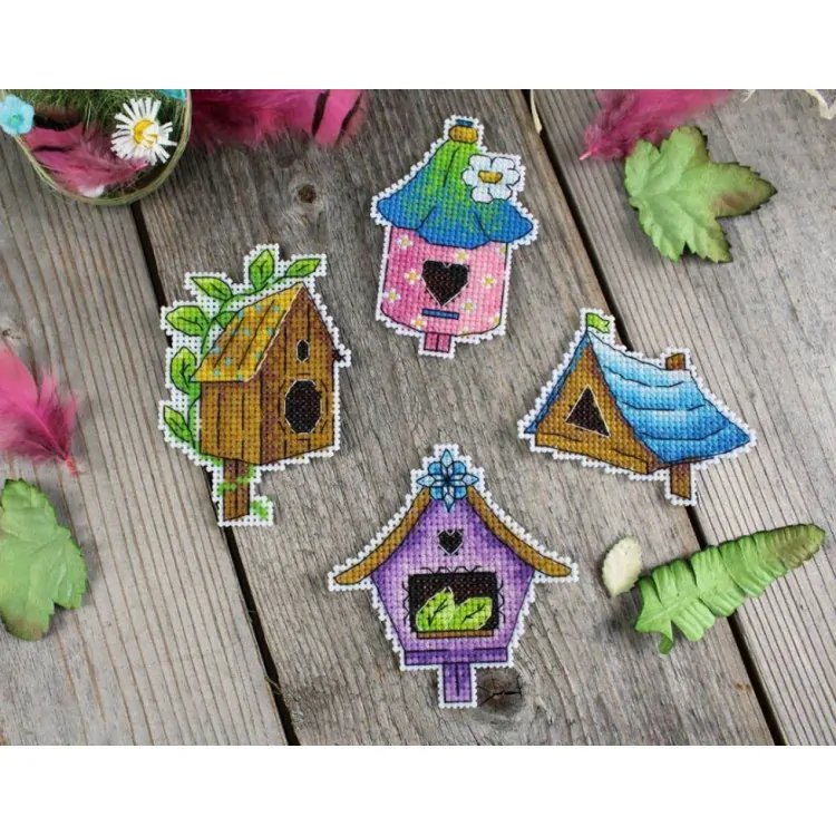 M.P.STUDIA BIRD HOUSE. MAGNETS