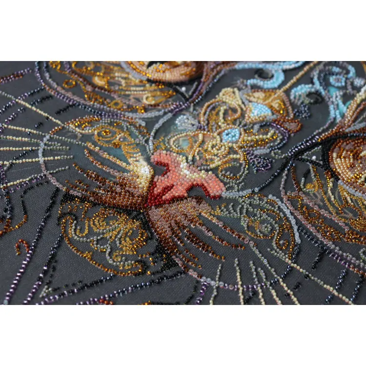 ABRIS ART BEAD EMBROIDERY KIT THE LOOK OF A WITCH (DECO SCENES)