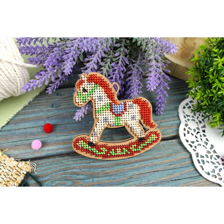 M.P.STUDIA Little Light Horse O-153