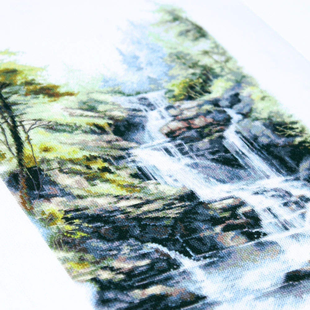 MAGIC NEEDLE 70-28 "MELODY OF THE FALLS"