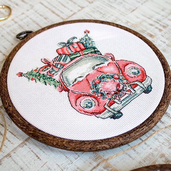LETISTITCH Christmas Retro Cars -Kit of 5