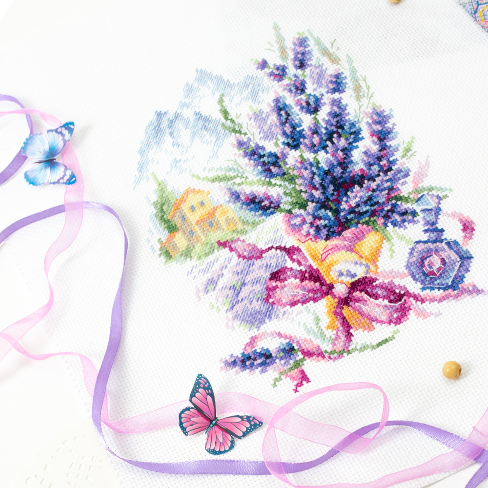 MAGIC NEEDLE 219-378 "Mountain Lavender"