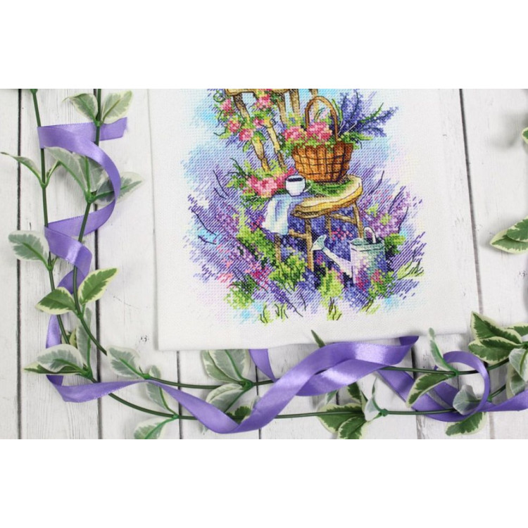 M.P.STUDIA LAVENDER BREAKFAST