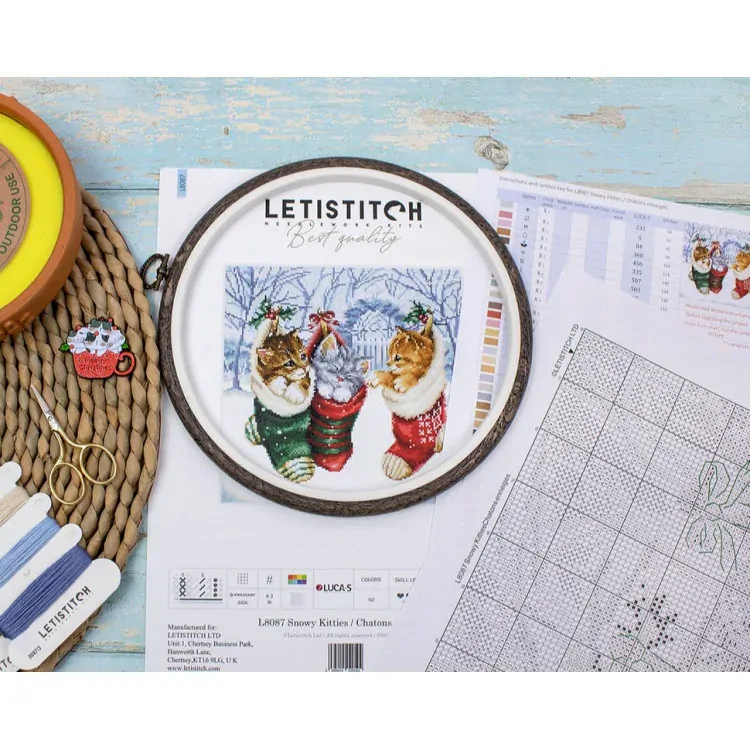 LETISTITCH SNOWY KITTIES L8087