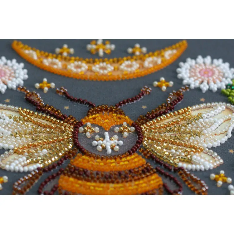 ABRIS ART BEAD EMBROIDERY KIT HONEY DREAM (DECO SCENES)