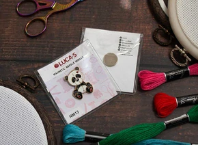 LUCA-S MAGNETIC NEEDLE MINDER-NM13-PANDA