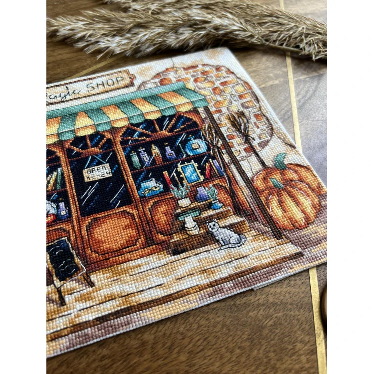 ANDRIANA Magic shop