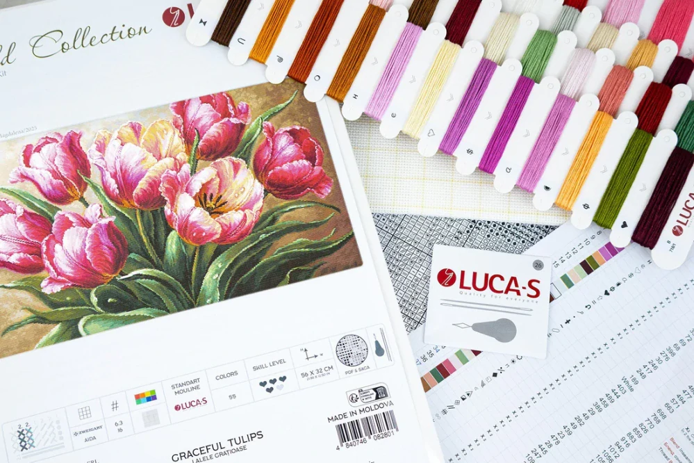 Luca-S GOLD Graceful Tulips