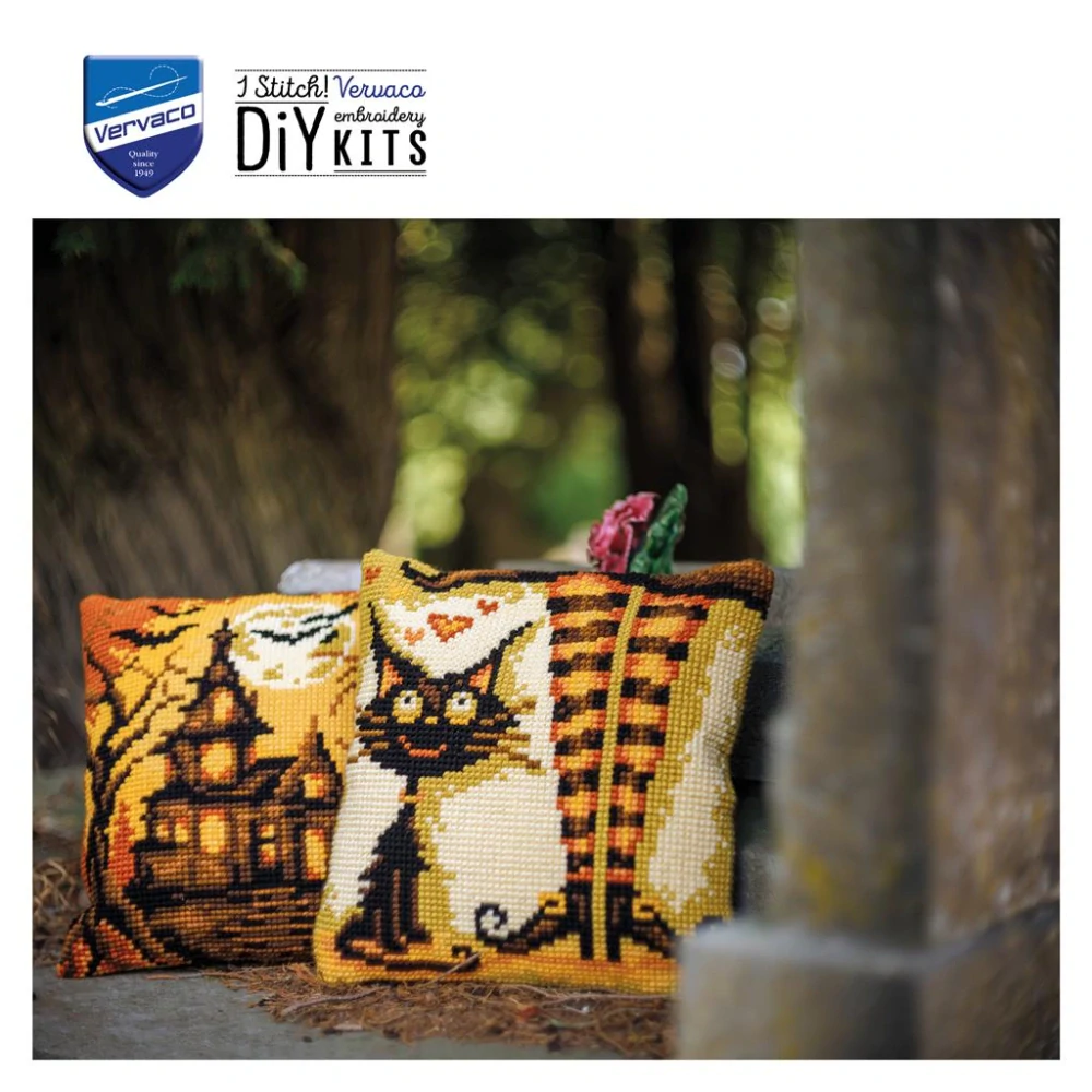 VERVACO Cat loves her witch PN-0216228