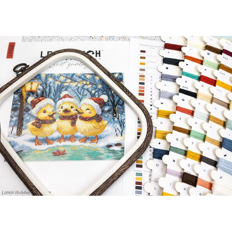 LETISTITCH Holiday Ducklings L9968