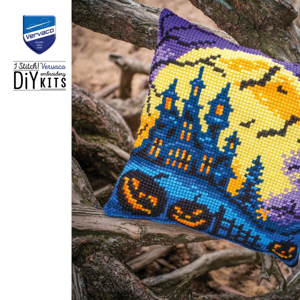 VERVACO cushion kit Halloween scene PN-0216238