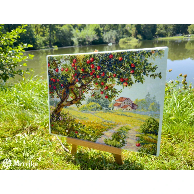 MEREJKA THE OLD APPLE TREE