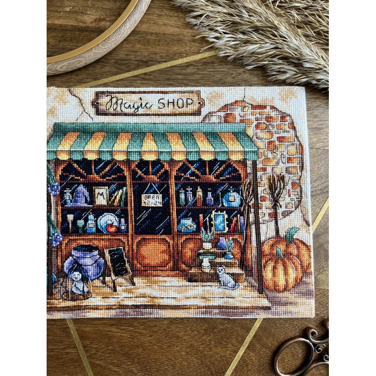 ANDRIANA Magic shop