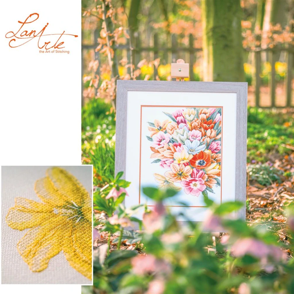 LANARTE Cover me in tulips 