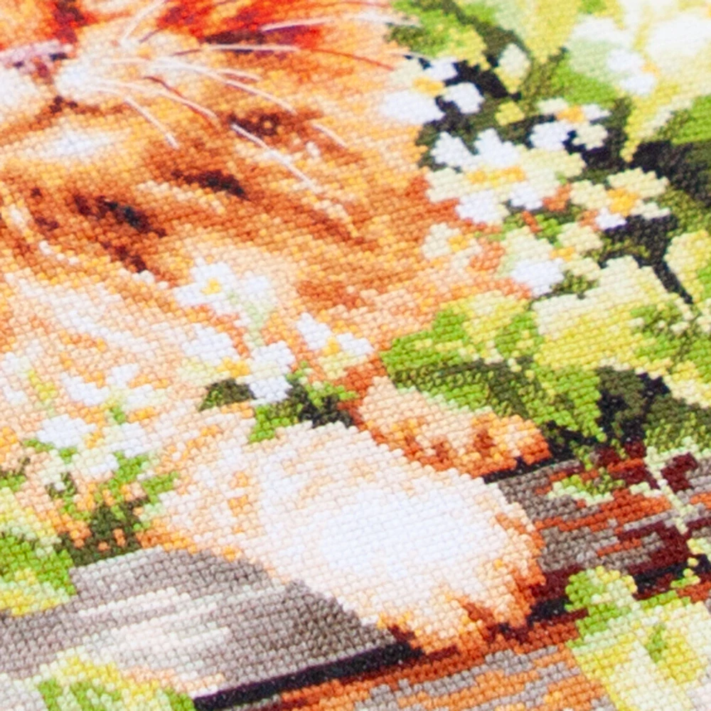 MAGIC NEEDLE 70-22 "The Ginger Cat"