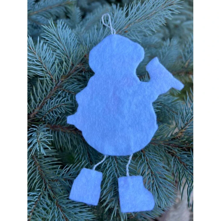ANDRIANA Snowman with a bird S-80