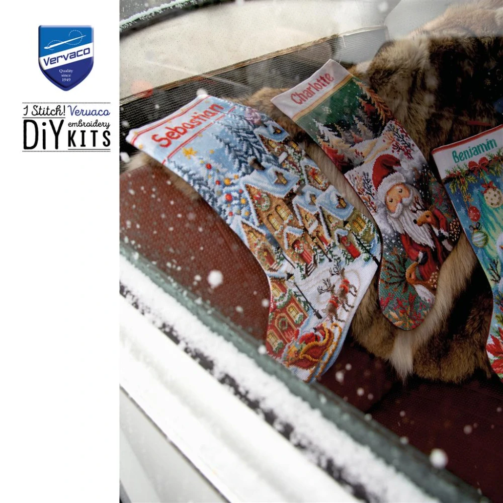 VERVACO Christmas stocking kit A village aglow PN-0244939