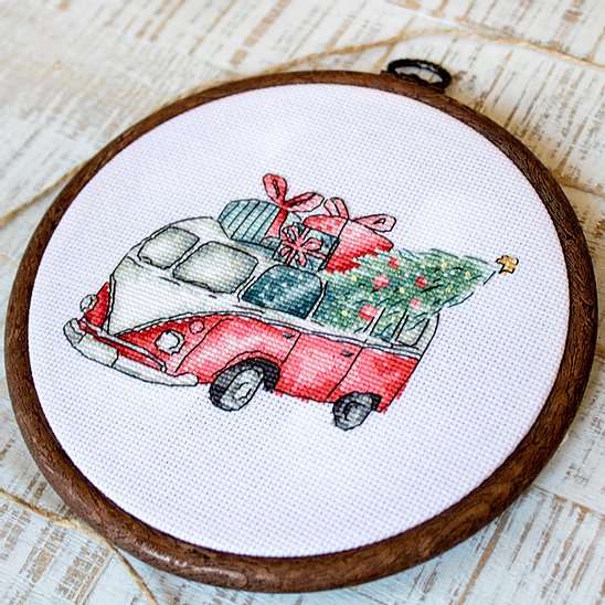 LETISTITCH Christmas Retro Cars -Kit of 5