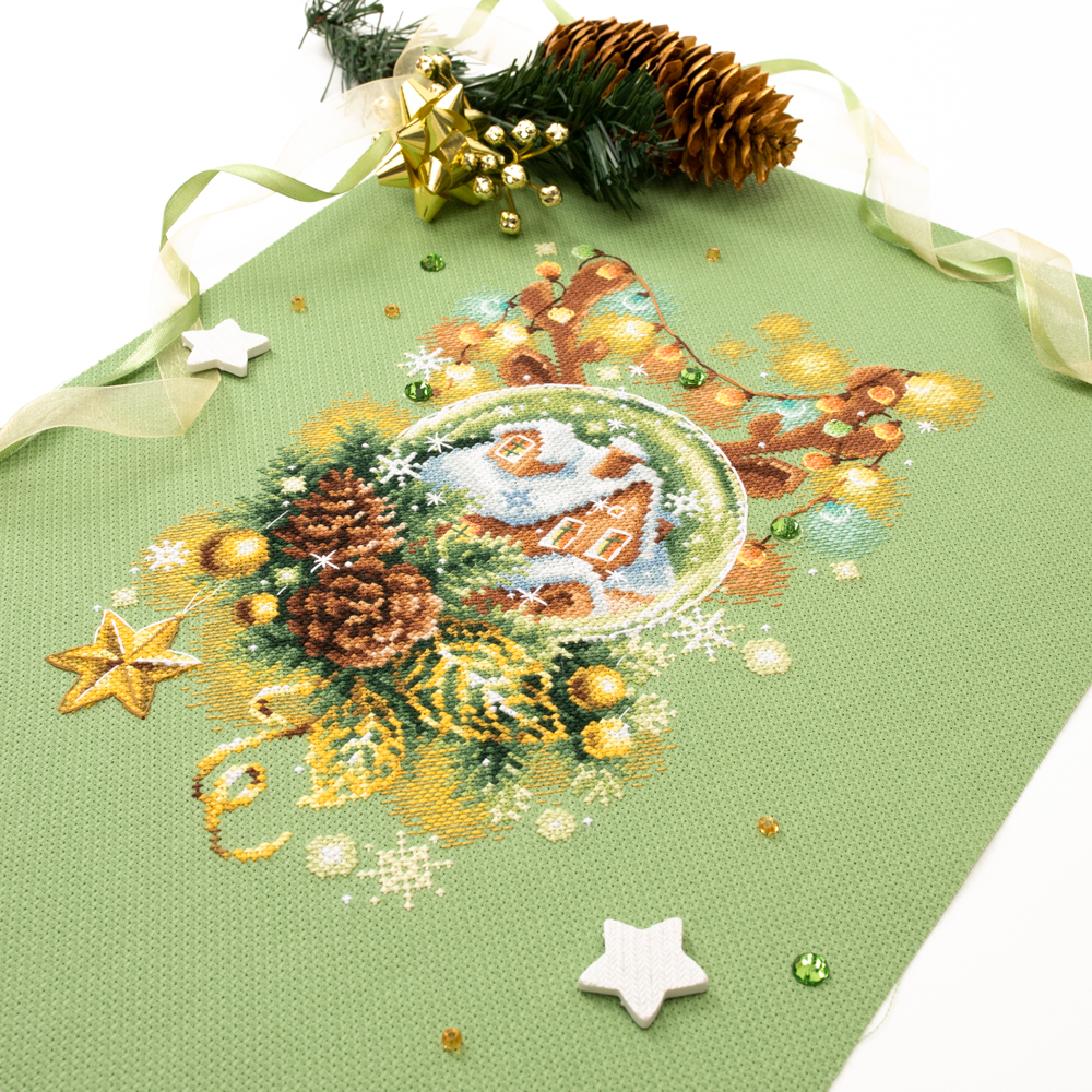 MAGIC NEEDLE 100-245 "Light Christmas"