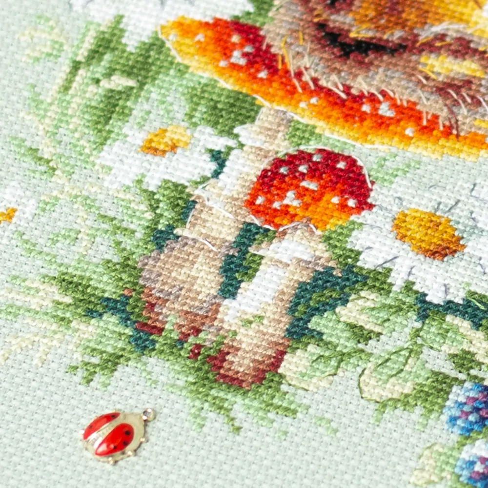 MAGIC NEEDLE 510-353 "Meadow Stories.Chipmunk"