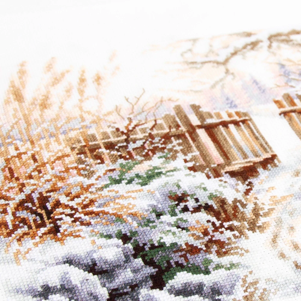 MAGIC NEEDLE 350-742 "WINTER YARD"