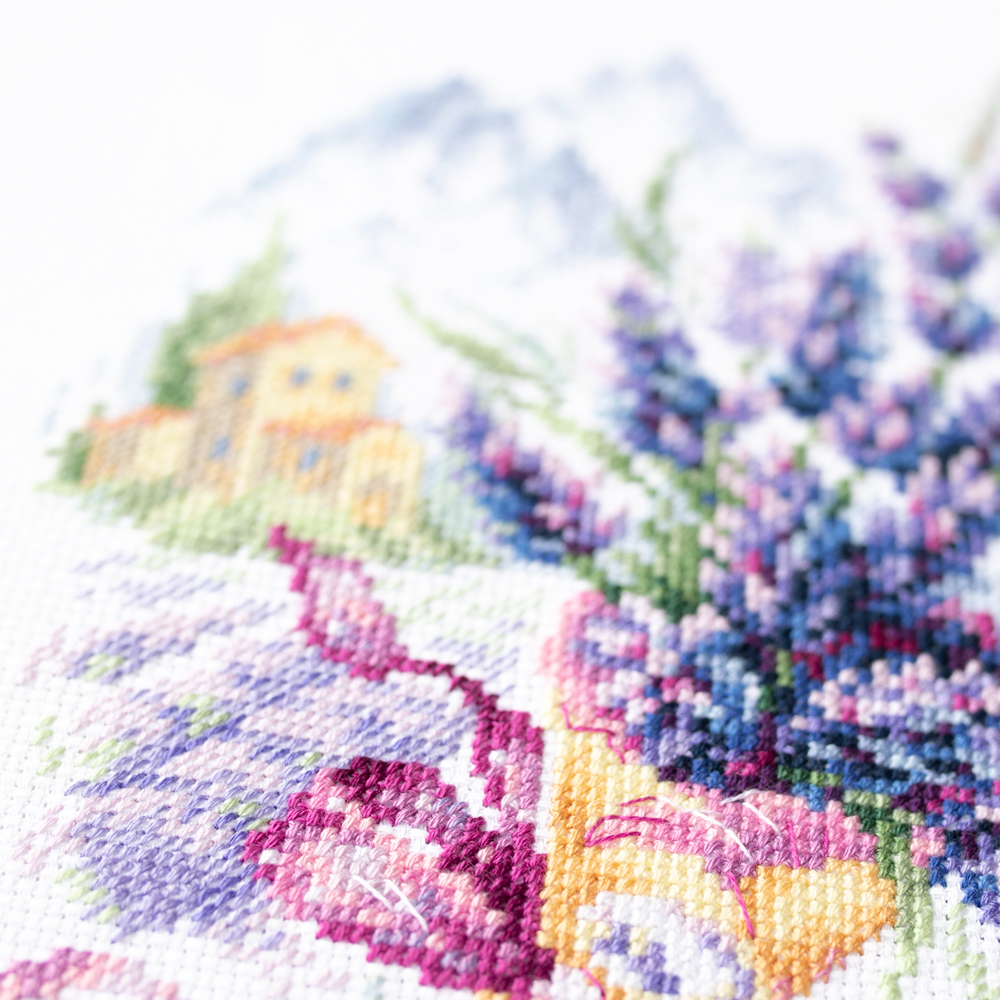 MAGIC NEEDLE 219-378 "Mountain Lavender"