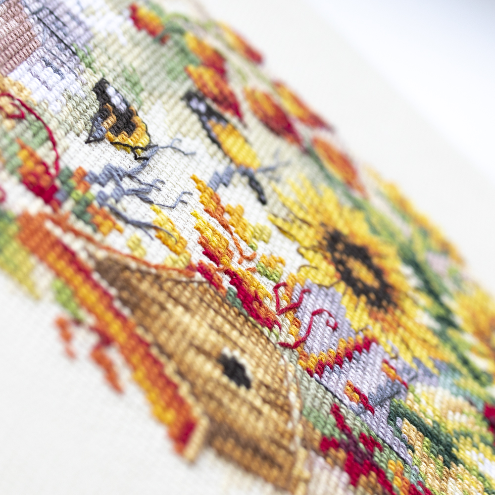 MAGIC NEEDLE 250-734 "Autumn Story"
