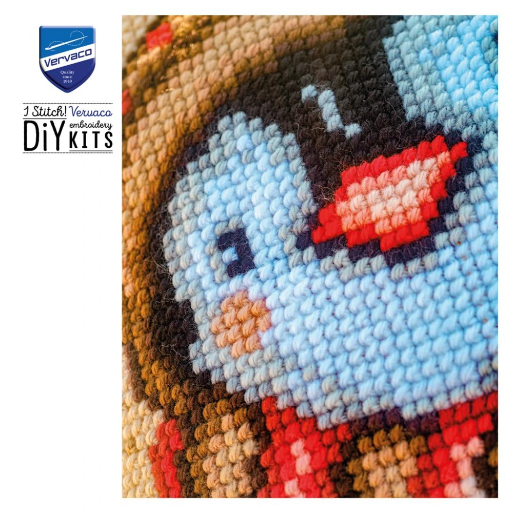 VERVACO CROSS STITCH CUSHION KIT PENGUIN